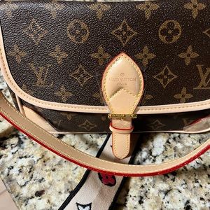 Mirror quality-LV purse Diane